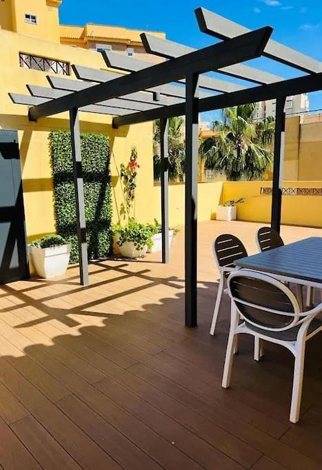 Penthouse, Solarium Sunshine & Pool Apartment Torremolinos
