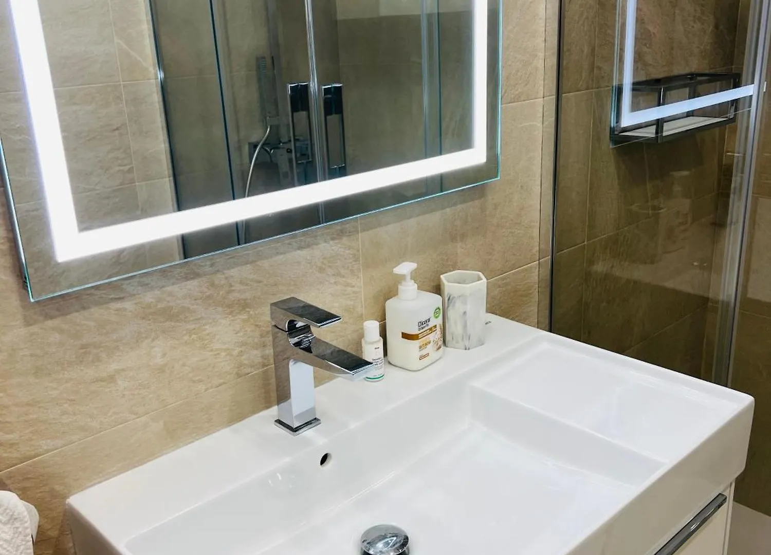 Penthouse, Solarium Sunshine & Pool Apartment Torremolinos